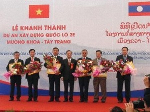 Khánh thành quốc lộ 2E nối huyện Mường Khoa của Lào với Tỉnh Điện Biên - ảnh 1